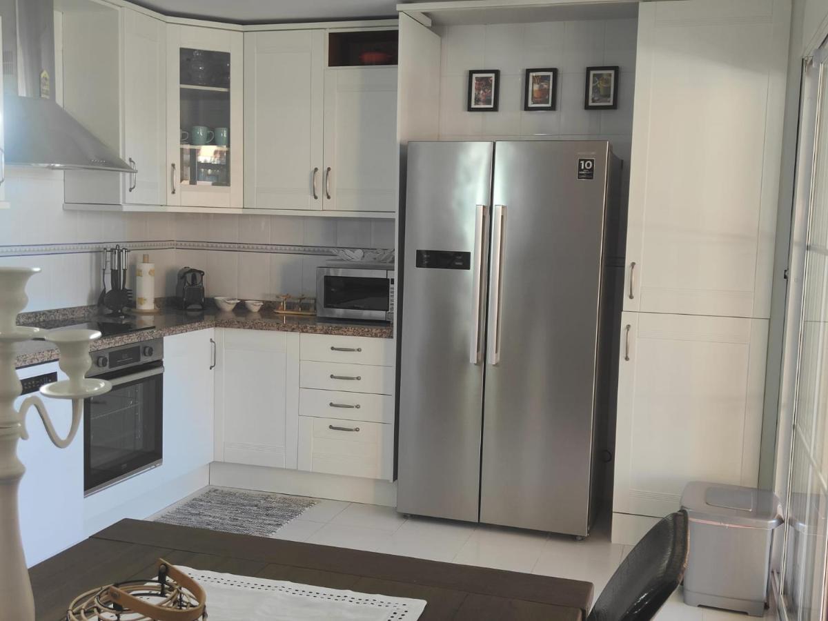 Center Beach 2 Beds Appartement Elviria Marbella Eksteriør billede